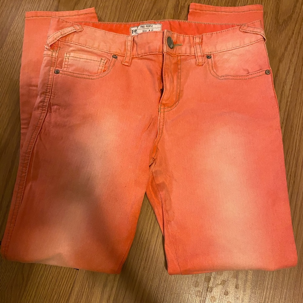 NWOT Free People Coral Washed Jeans - 27